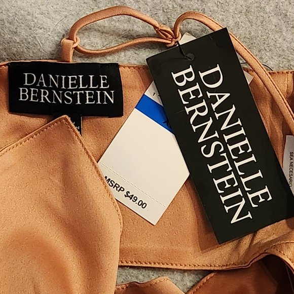 DANIELLE BERNSTEIN Women's Handkerchief Cropped Tank Top - NWT - Picture 6 of 7